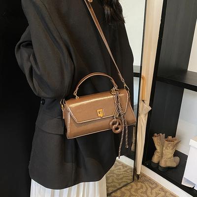 Super Fire Small Bag Women's Autumn and Winter Retro 2025 New Fashion Messenger Bag Women's Versatile Portable Work Small Square Bag