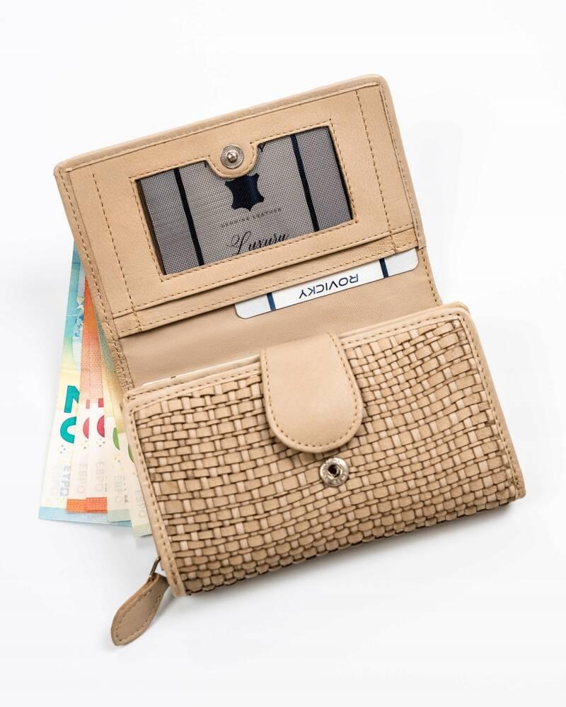Elegant women's wallet made of natural leather - Rovicky