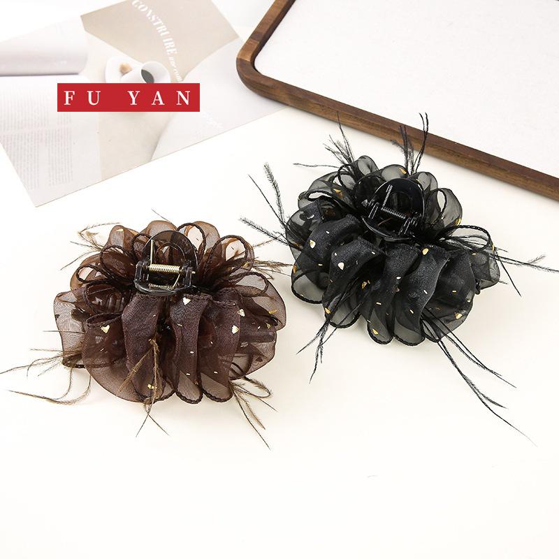 Super Fairy Feather Hair Clip: Elegant Princess Shark Clip Accessory