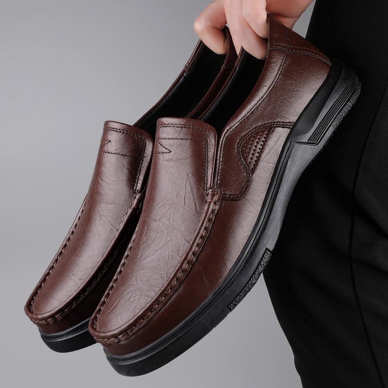 Fashion New Casual Male Dress Shoes Handmade Men Business Shoes Men's High Quality Genuine Leather Loafers Moccasins Walking Men Flats
