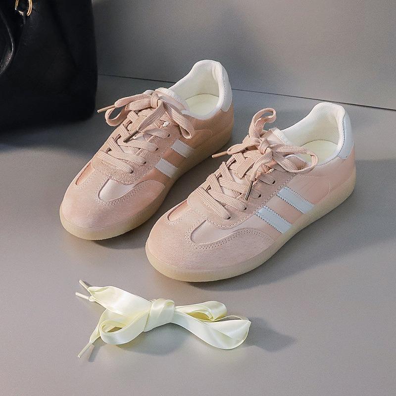- Spring new women's shoes versatile breathable soft sole not tired feet trendy brand high-end casual women's shoes
