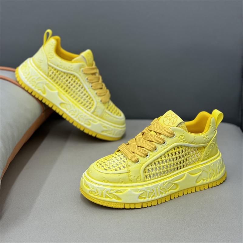Zapatos nuevos y cómodos, los zapatos deportivos son transpirables y cómodos