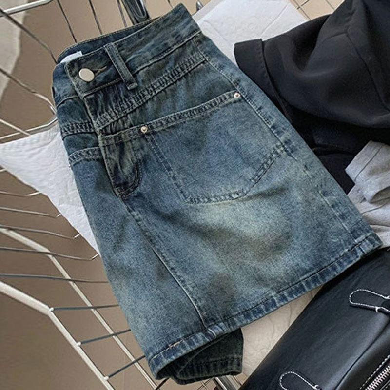 Classic Versatile Youthful Half Skirt High Waist Split Pockets Design Sense Package Hip A-line Retro Skirt Ladies Summer Fashion Denim Short Skirt