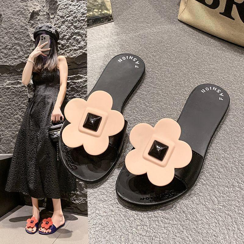 Cool slippers crystal beach slippers Internet celebrity slippers fashion flower drag 2025 popular new models