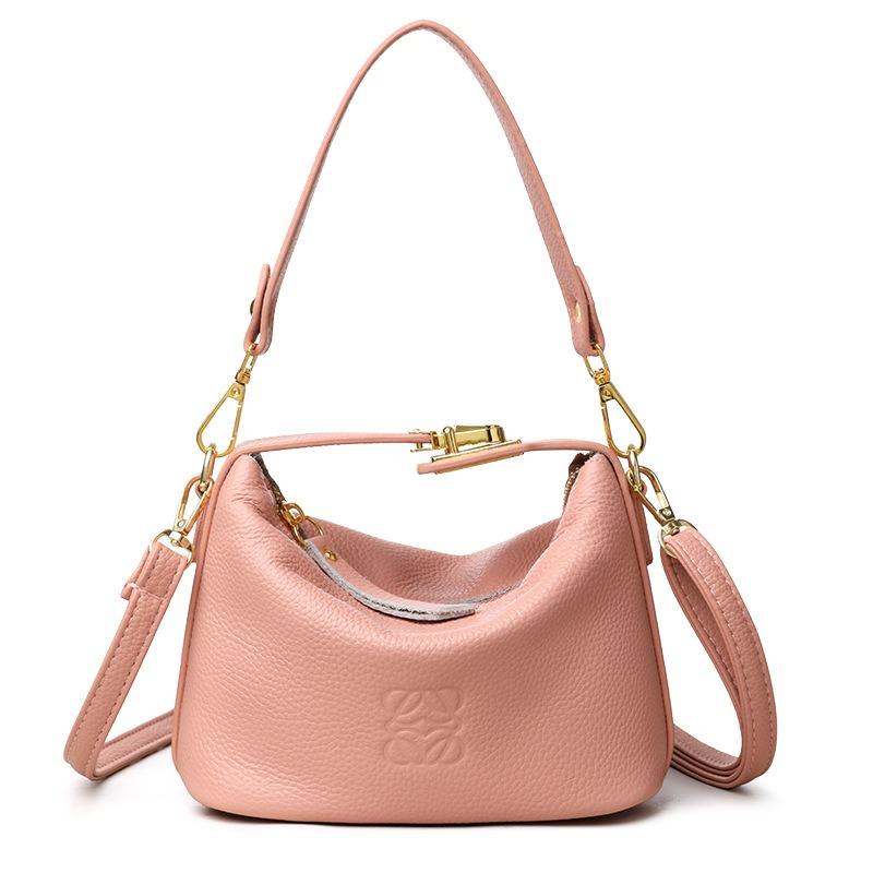 

Lychee pattern solid color bag women s autumn new simple soft side single shoulder crossbody retro armpit bag розовый