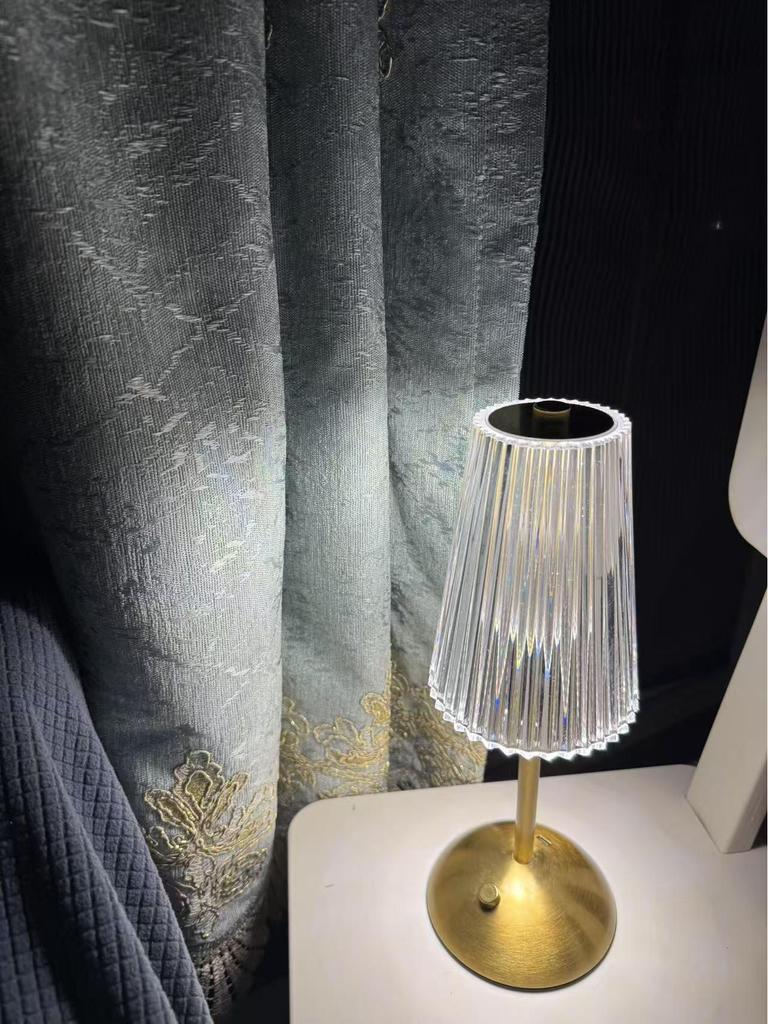 Lampă de Noptieră Elegantă cu Dimmer Tactil din Cristal