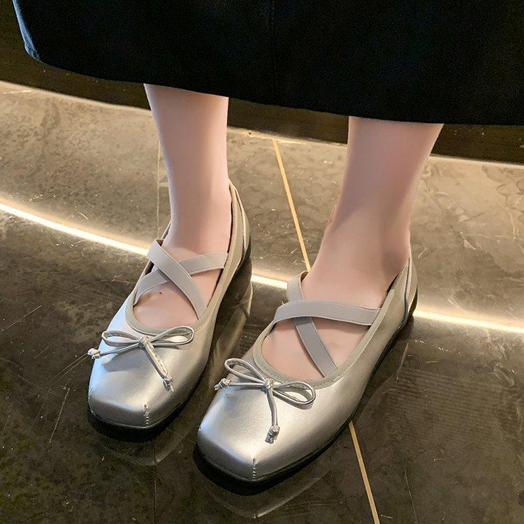 Fashionable and Comfortable Shoes Women Summer Outside Wear Bow Mary Jane Shoes Flat Bottom Square Head Single Shoes