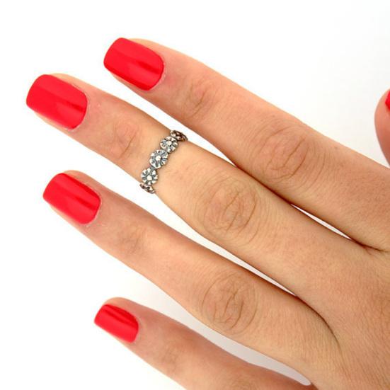 2Pcs Foot Ring Comfortable Alloy Joint Rings with Exquisite Flowers Adjustable Opening Design Electroplated
