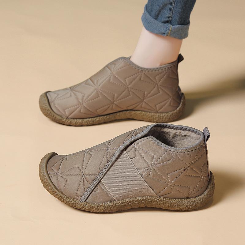 Autumn and winter fluffy shoes velvet cotton shoes casual cotton slippers women's low-top Doudou shoes one pedal confinement shoes