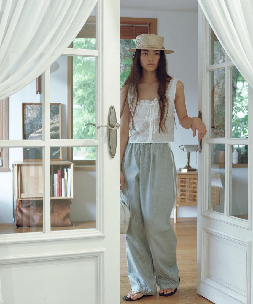 Yulago Stripe Banding Strap Pants