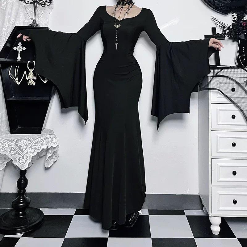 Plus Size Dark Style Bat Sleeve Black Dress for Halloween - Slimming French Skirt