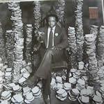 

LP Record JUNIE Bread Alone AL36585 COLUMBIA 1980 Canada SoulFunk Used