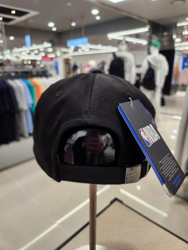 [NBA] Unisex Tone-on-Tone Volume Embroidery Overcap Soft Cap Hat N245AP232P