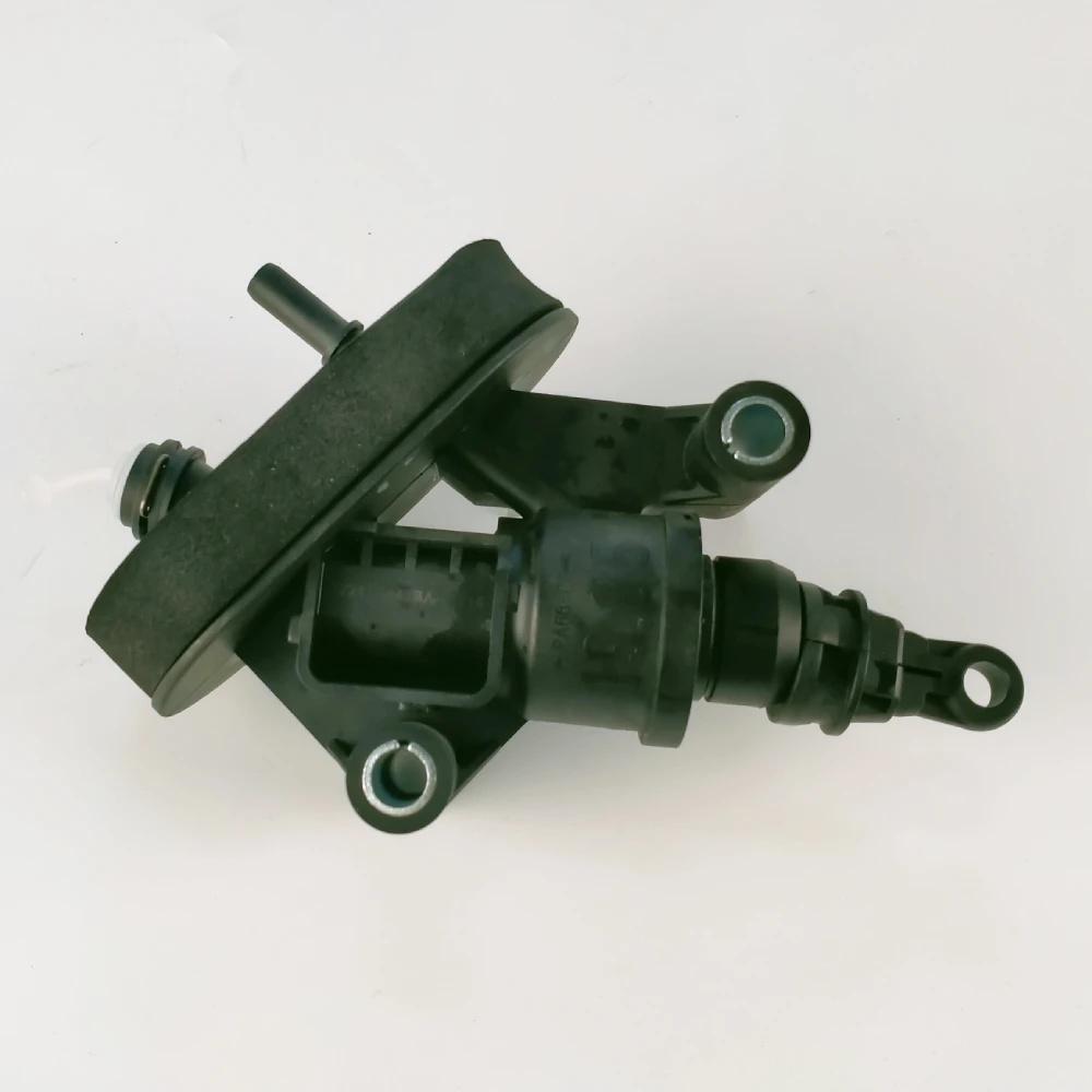 Clutch Master Cylinder for Ford Fiesta
