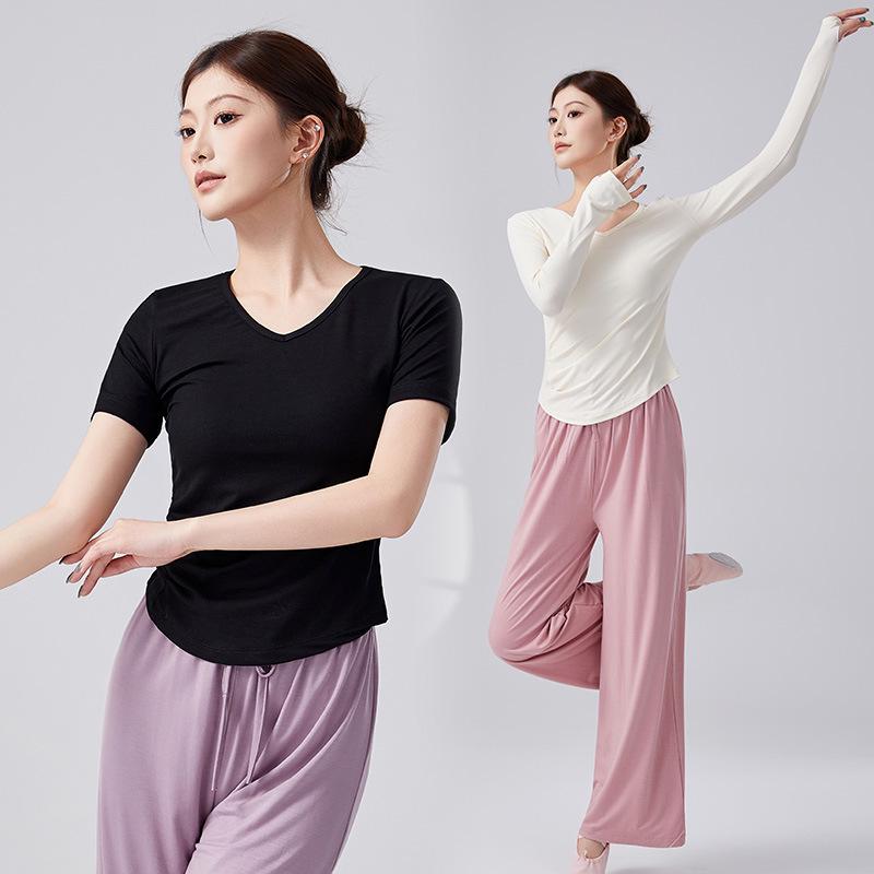 Women's Long Sleeve Modern Chinese Dance Costume Set