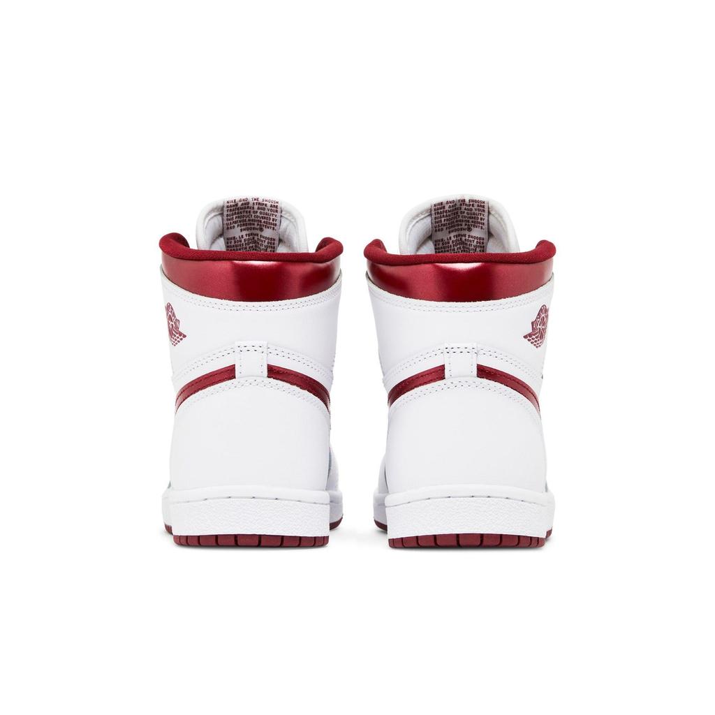 Air Jordan 1 Retro High '85 OG 'Metallic Burgundy' (Unisex) White / Team Red / White Vintage Basketball Shoes BQ4422 161