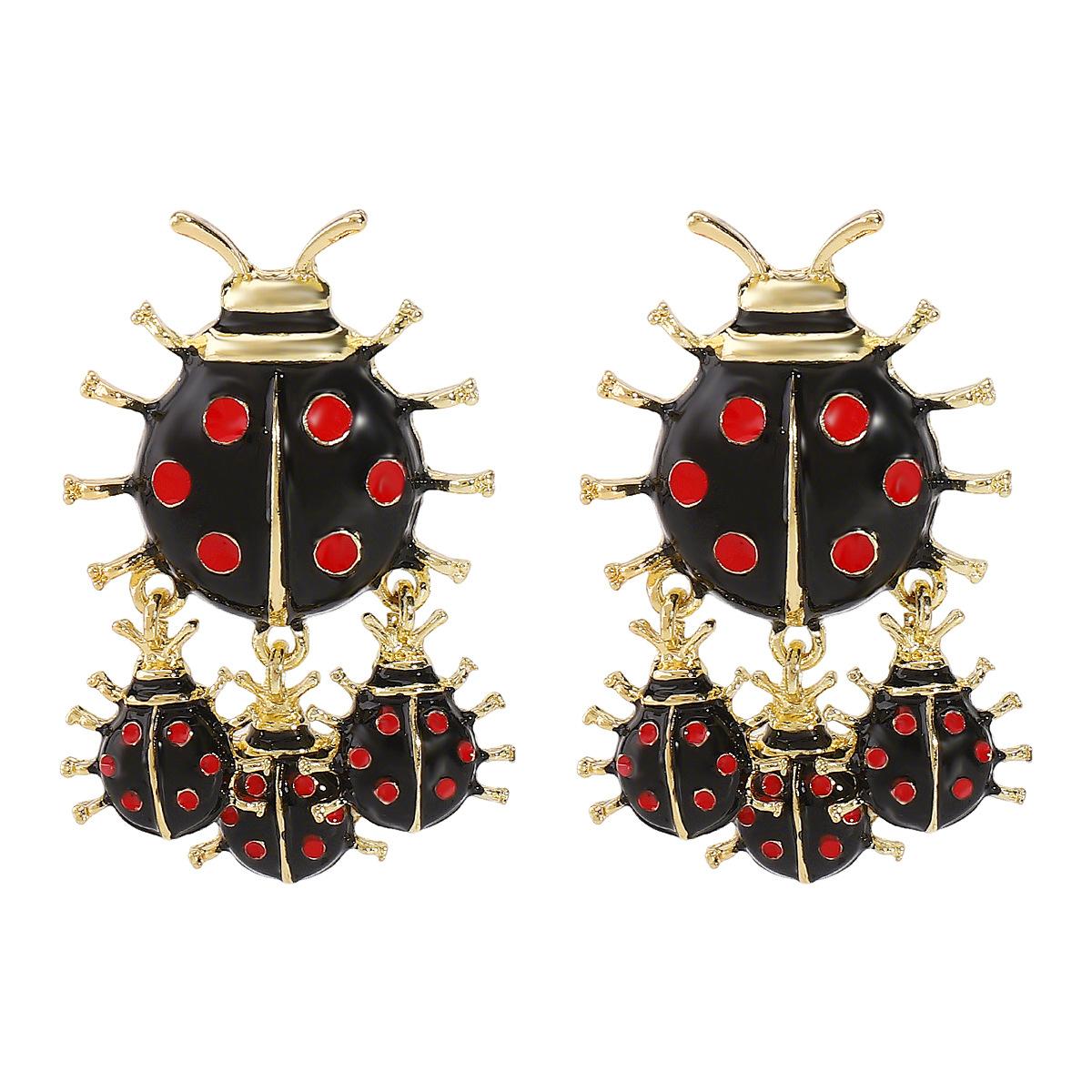 

Модные серьги-подвески для женщин чёрный