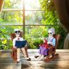 Reader Skull Figurines Skeleton Statue Halloween Decoration Halloween Skeleton Elderly Statues for Porch Courtyard Decor