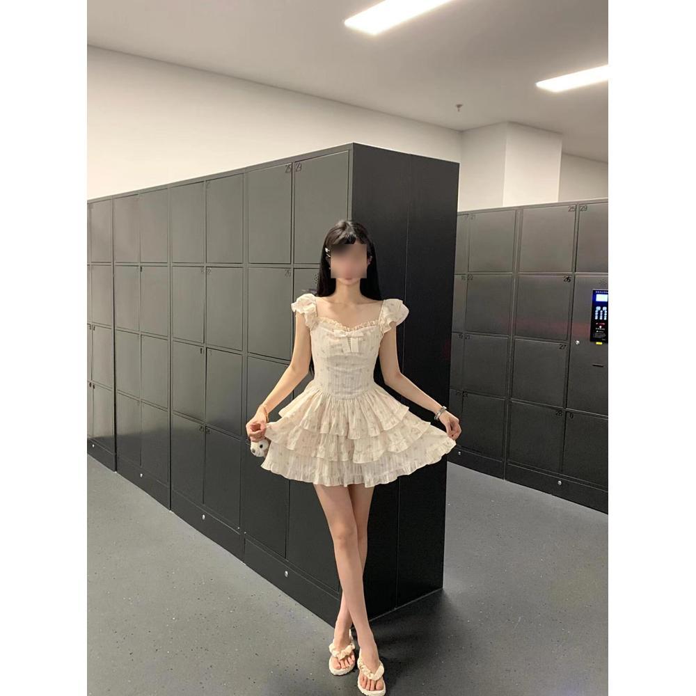 Sweet girlish lace small flying sleeves floral dress first love pure milk sweet gentle wind fluffy princess skirt