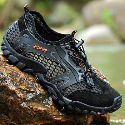 Breathable Waterproof Hiking Shoes Men Suede Mesh Outdoor Sneakers Rock Climbing Shoes Man Sport Quick-Dry Shoes