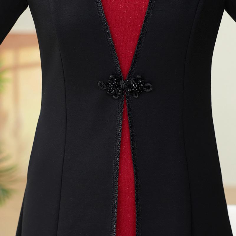 Mom's 2025 Spring Slimming Two-Piece Dress for Mid-Aged Women