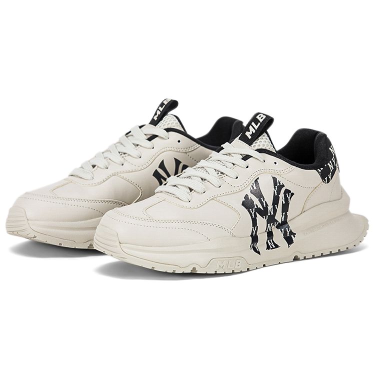 MLB Chunky Runner New York Yankees Comfortable Retro Fashion Low Top Casual City Commuting Running Shoes Unisex Sneaker Black 3ASHCRM3N-50BKS
