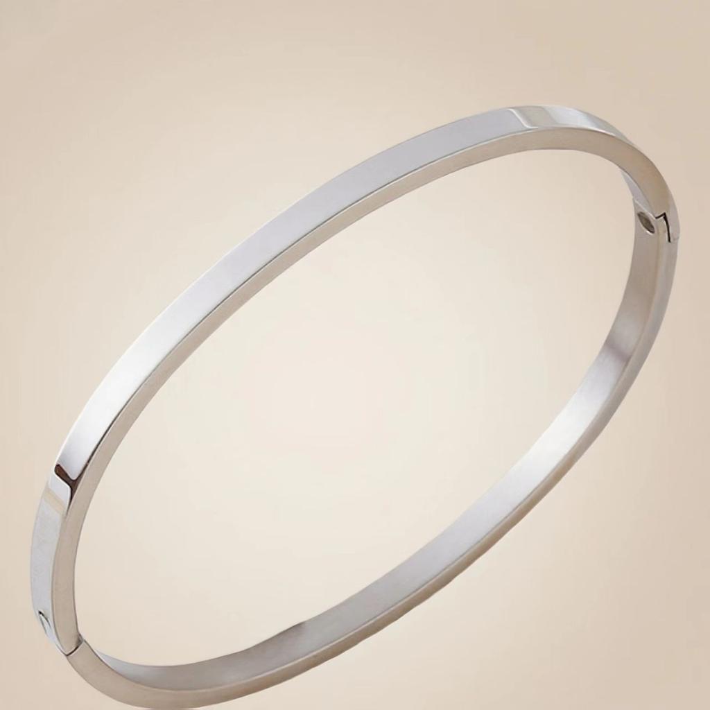 B04 Minimalist Fashion Luxury Style Smooth Buckle Bangles Jewelry 8mm Wide No Logo Couple Stainless Steel Bracelet for Women