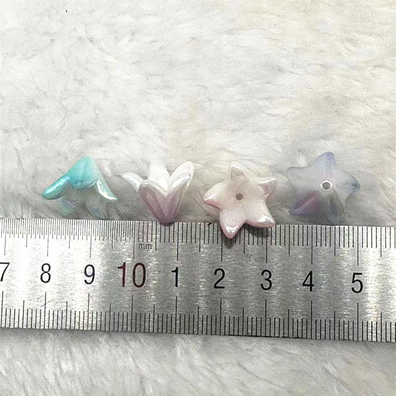 20pcs 13x16mm Gradual Change Acrylic Lilies Beads Caps Jewelry Findings Charms Bracelets Spacer Beads for Jewelry Making