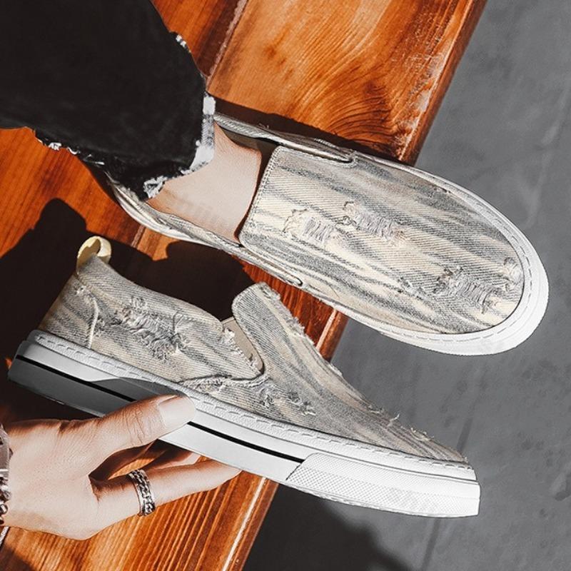 Fashion Men's Fashion Trend Shallow Mouth Casual Single Shoes 2025 Spring New Comfortable Versatile Non Slip Niche Slip On Flat Sneakers