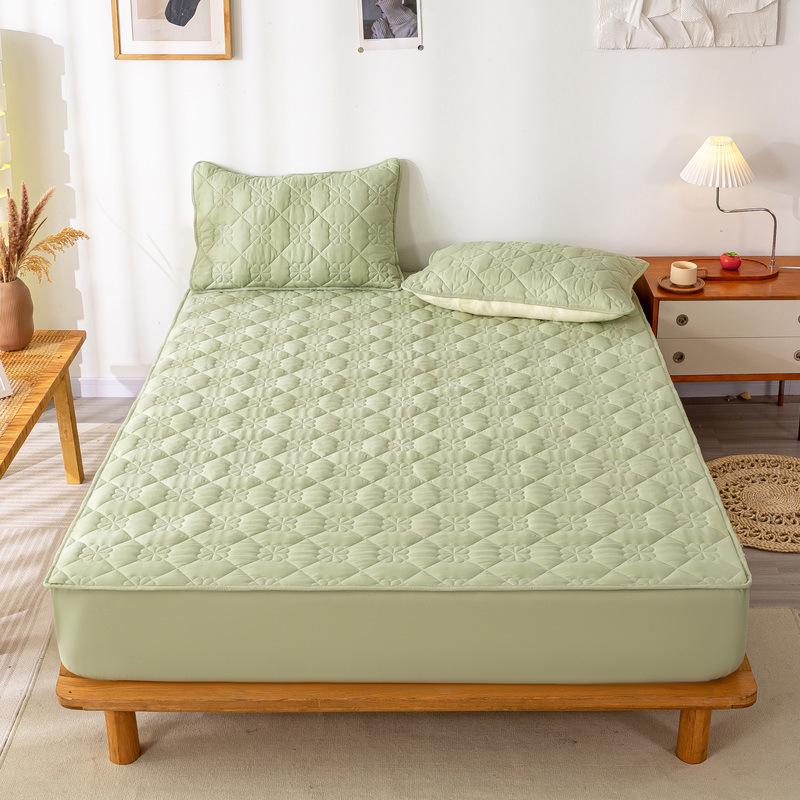 Four Seasons Quilted Raw Cotton Soybean Mattress Protector: Machine-Washable, Dustproof, Fully Enclosed Cover