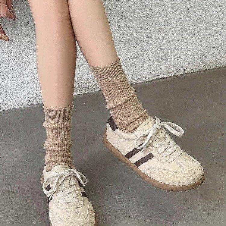 

Birkende training women s shoes 2024 autumn new Korean version lace-up soft leather soft sole commuter sports trendy small leather shoes 40 бежевий