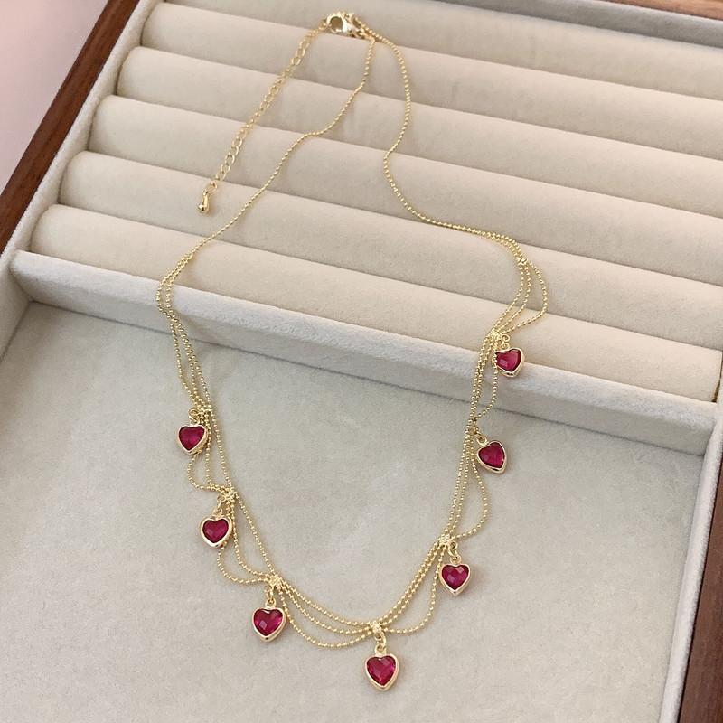 French Retro Court Style Super Fairy Love Green Crystal Zircon Clavicle Chain Female Design Sense Light Luxury Cold Wind Necklace