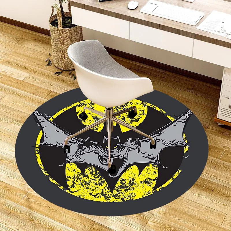 1pc Batman Logo Design Round carpet, Made of Polyester,Perfect for Decorating Office Chairs, Living Rooms