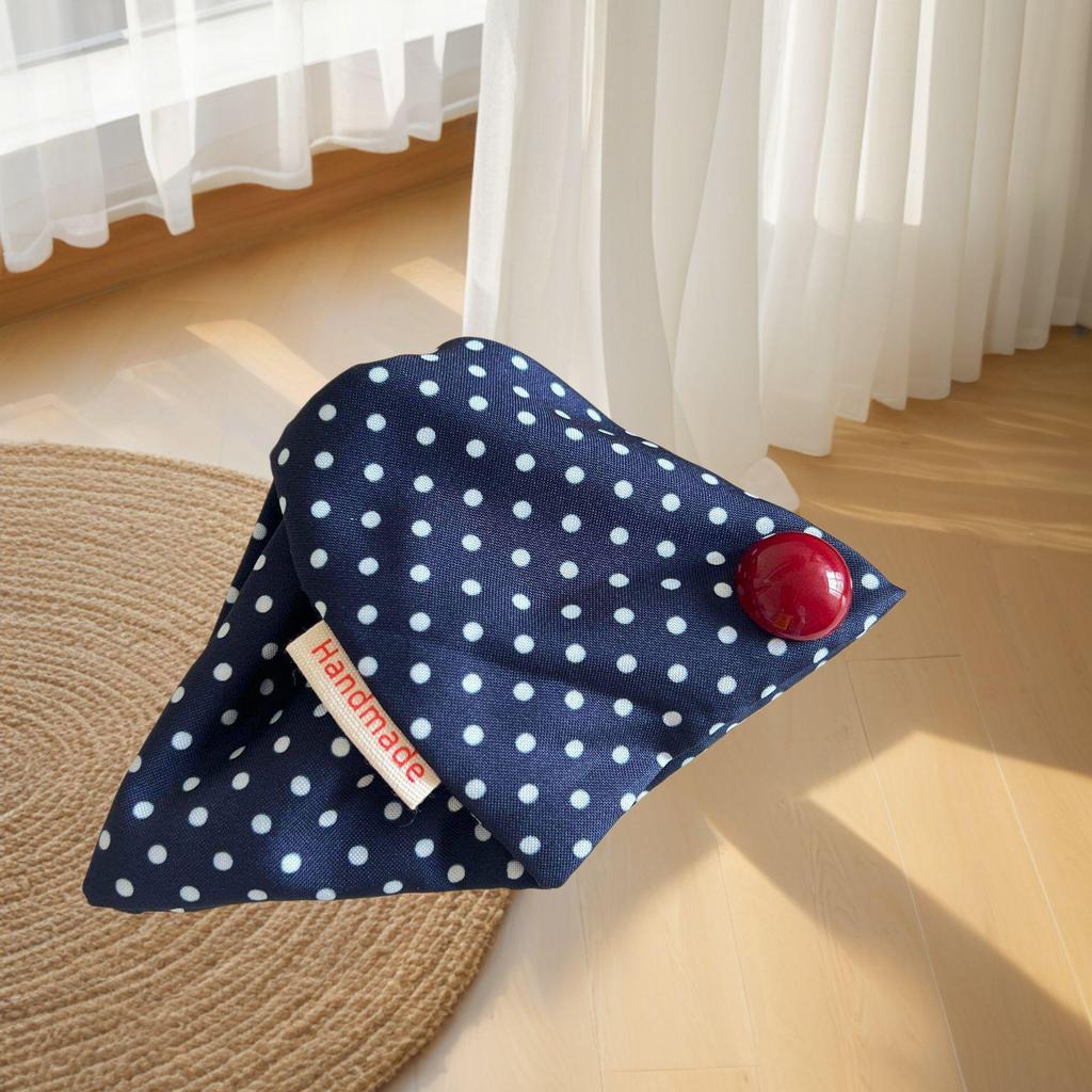 Triangle Fabric Bow Hair Clip: Japanese-Korean Style Claw Clip Accessory