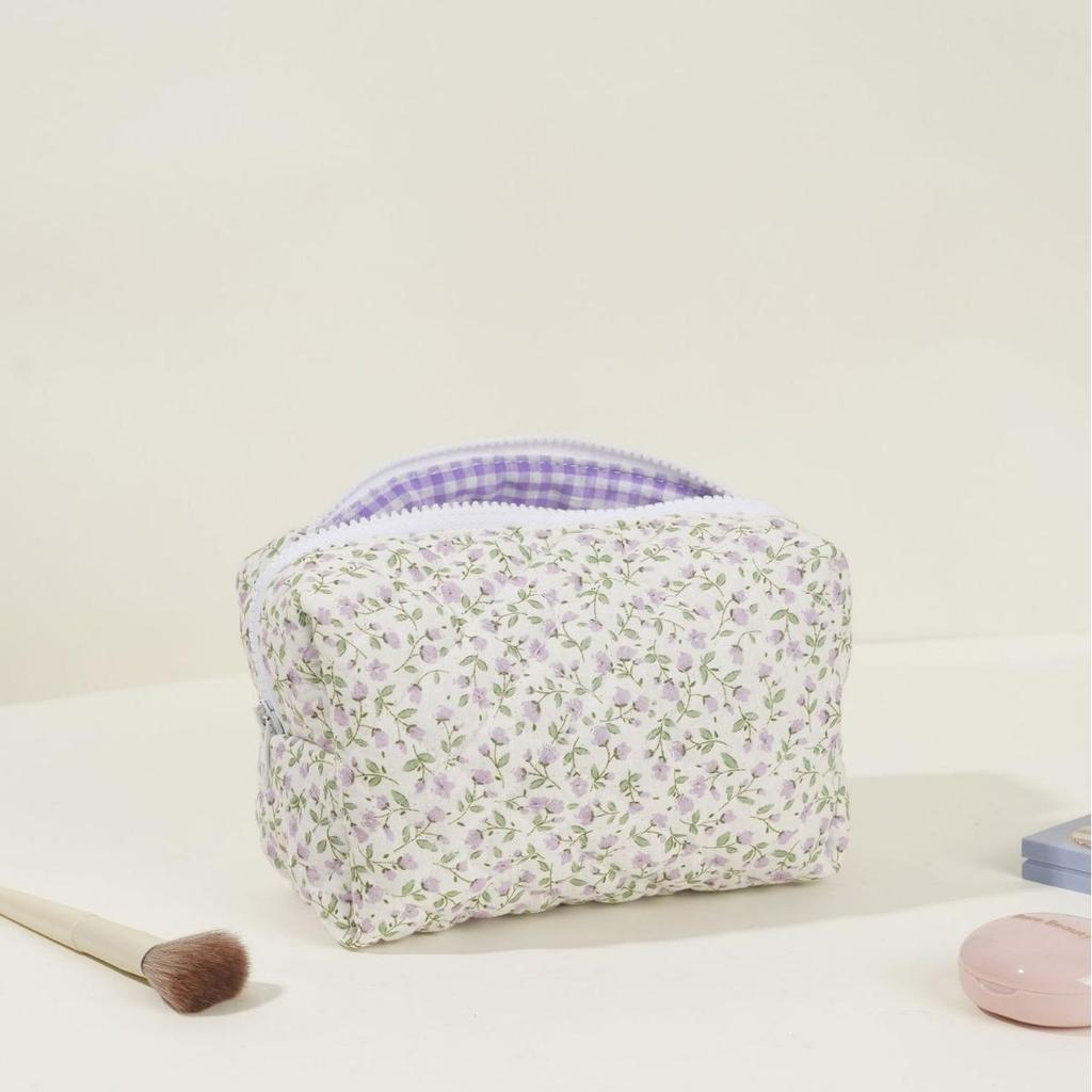 Floral Quilted Makeup Bag: Large Capacity Cotton Wash Bag & Pencil Case with Plaid Embroidery for Women