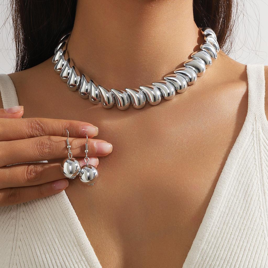Punk Choker Necklace Earrings for Women Water Drop Chain Jewelry Accessory