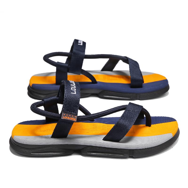 Fashion Open Toed Slippers New Men's Sandals with Soft Sole Comfortable Suitable for Indoor and Outdoor Walks Summer Beaches Flat Water