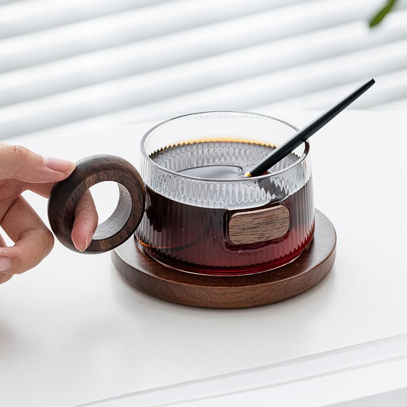 Vertical Glass Coffee Cup and Saucer Set High-grade Exquisite Household Walnut Tea Cup Female Milk Cup with Spoon.