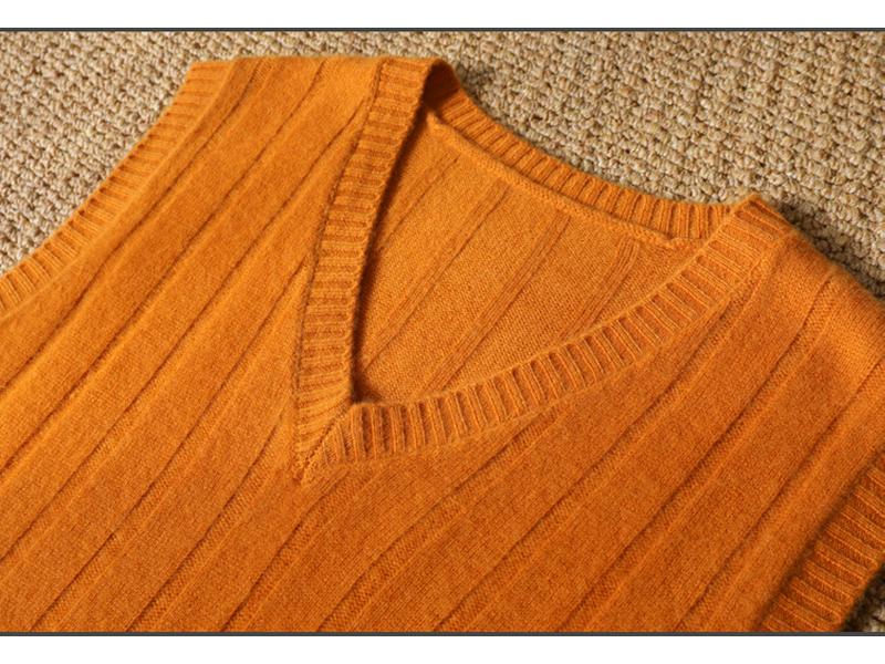 Men's 100% Pure Wool V-Neck Thickened Sleeveless Knit Vest - Solid Color, Ribbed, Slimming, Warm