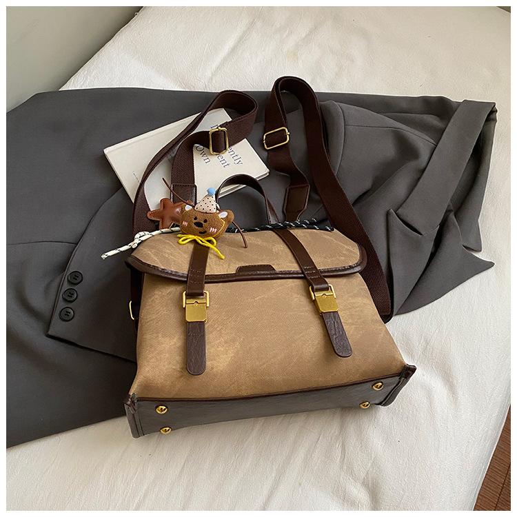 Large Capacity Bag Women's Autumn New Retro Matte Handbag Commuter Bag Single Shoulder Crossbody Double Shoulder Women's Bag