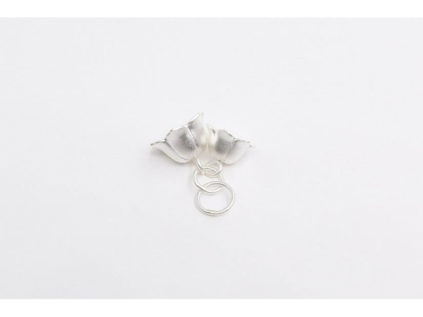 

Zhou Style S925 Sterling Silver Twin Lily of the Valley Pendant Charm for DIY Necklace/Bracelet.