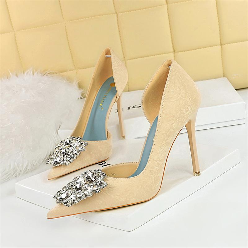 Fashion Spring Banquet Women's Shoes Thin Heels High Heels Shallow Mouth Pointed Toe Side Hollowed Out Rhinestones Single Shoes