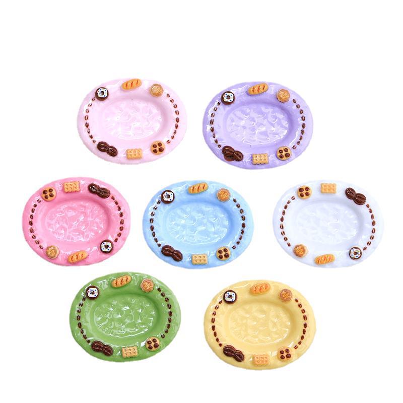 Duży Wielokolorowy Zestaw Ozdób Kreskówkowych DIY z Żywicy