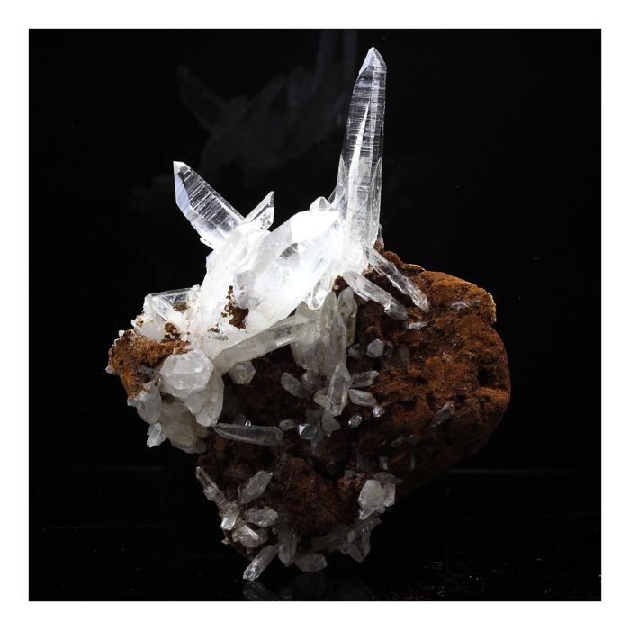 Pierres et Minéraux. Quartz Muzo. 236.0 ct. Vaulnaveys, Isère, France.