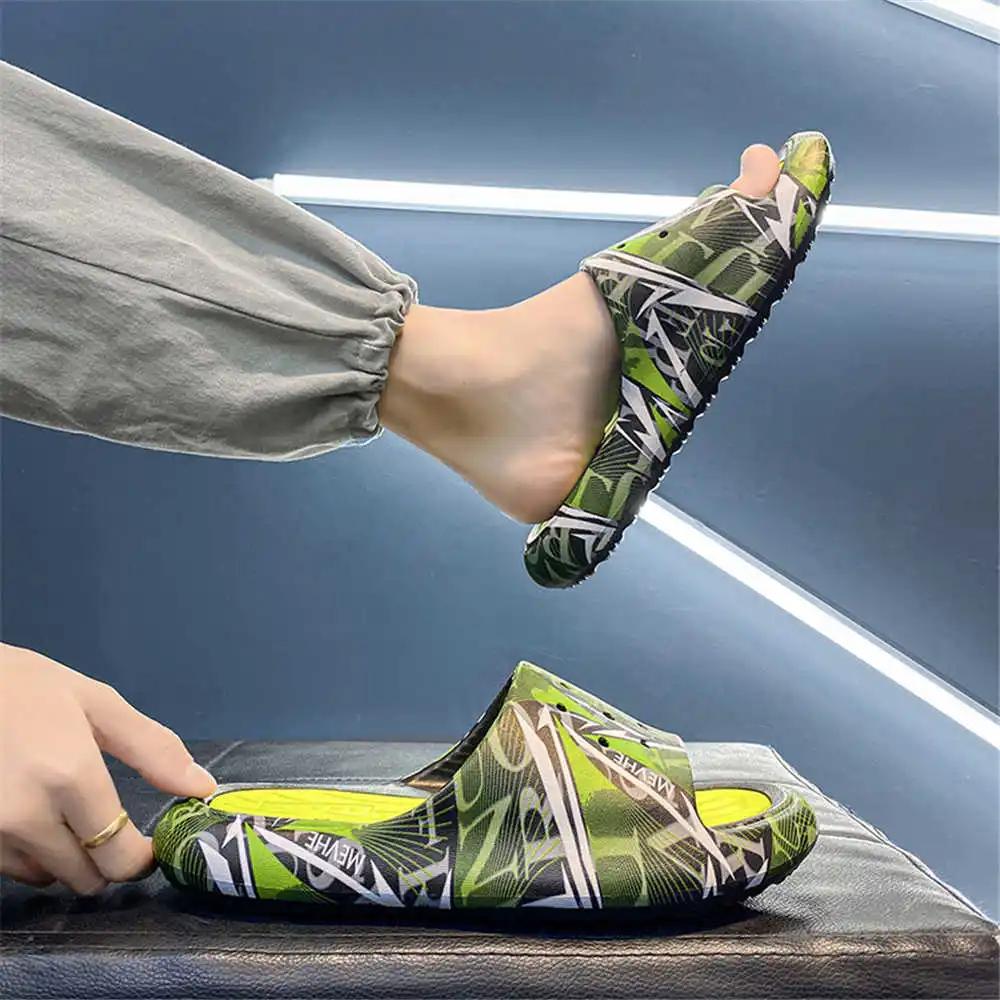 Non-slip 40-44 Slipper For Mens Shoes Size 41 Barefoot Sandals Men Sneakers Sport Snearkers Tenis Low Prices Tenid