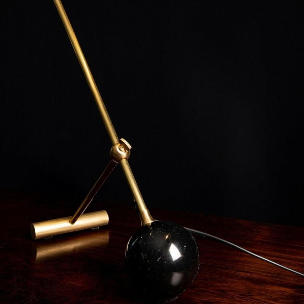 Tischlampen aus Messing, Italienische Stilnovo-Tischlampen im Mid-Century-Stil Diablo, Tischlampen mit Gegengewicht