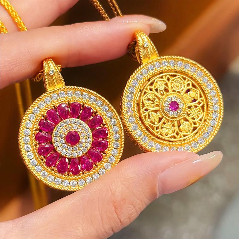 Vietnamese Rose Gold Rotatable Compass Pendant Necklace for Women