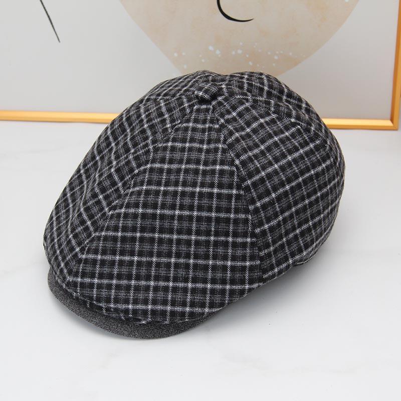 Retro plaid forward hat women's autumn and winter new literary and versatile cap shows the face small street painter hat tide