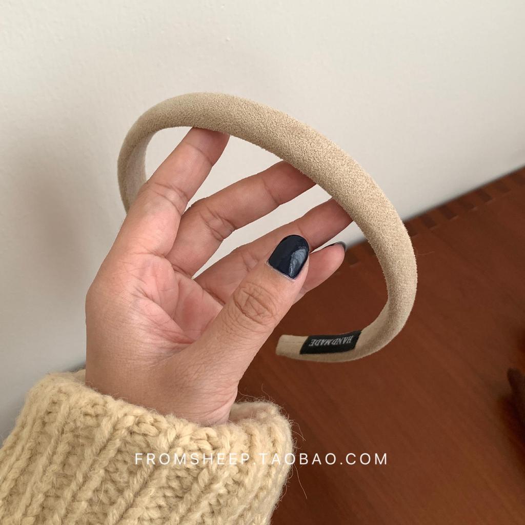Korean Suede Hair Hoop for Women - French Retro Autumn/Winter Style Hair Accessory.