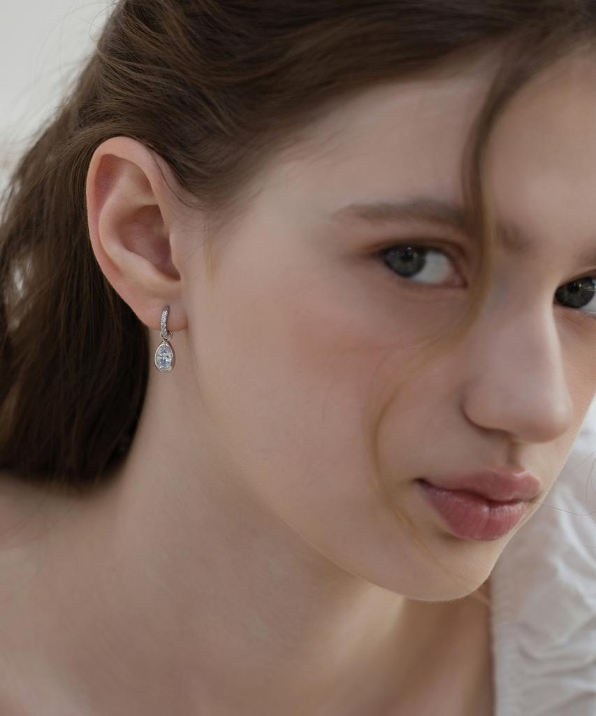 Tatiana Duraline Dangle Hoop Earrings Ec3214